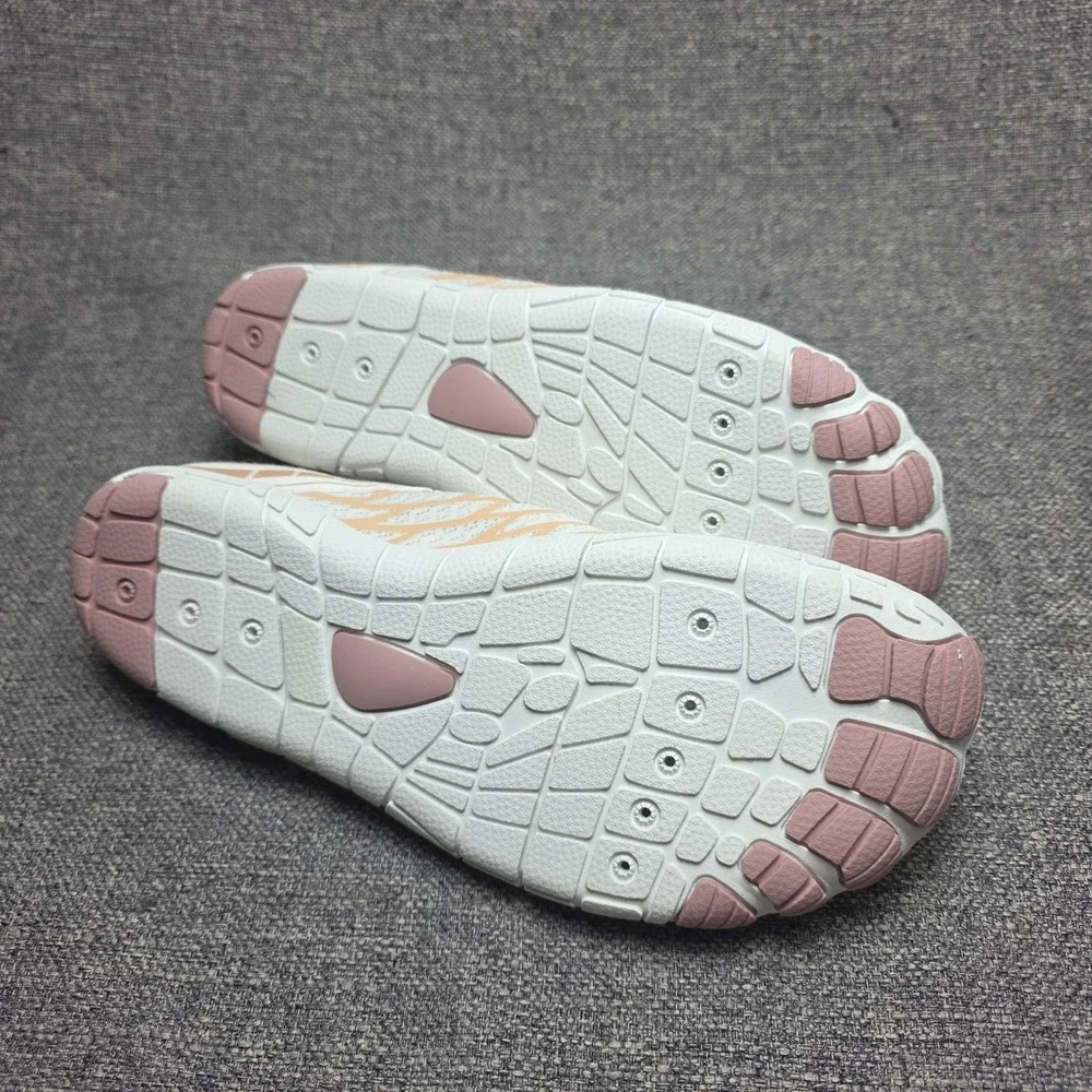 peak footwear